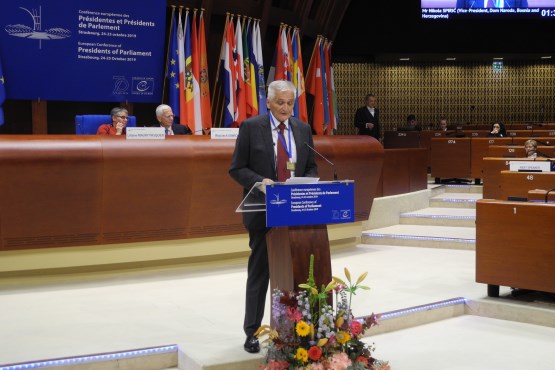 Zamjenik predsjedavajućeg Doma naroda dr. Nikola Špirić na Evropskoj konferenciji predsjednika parlamenata zemalja članica Vijeća Evrope govorio o provođenju Agende Ujedinjenih naroda 2030 i njenih ciljeva održivog razvoja u BiH